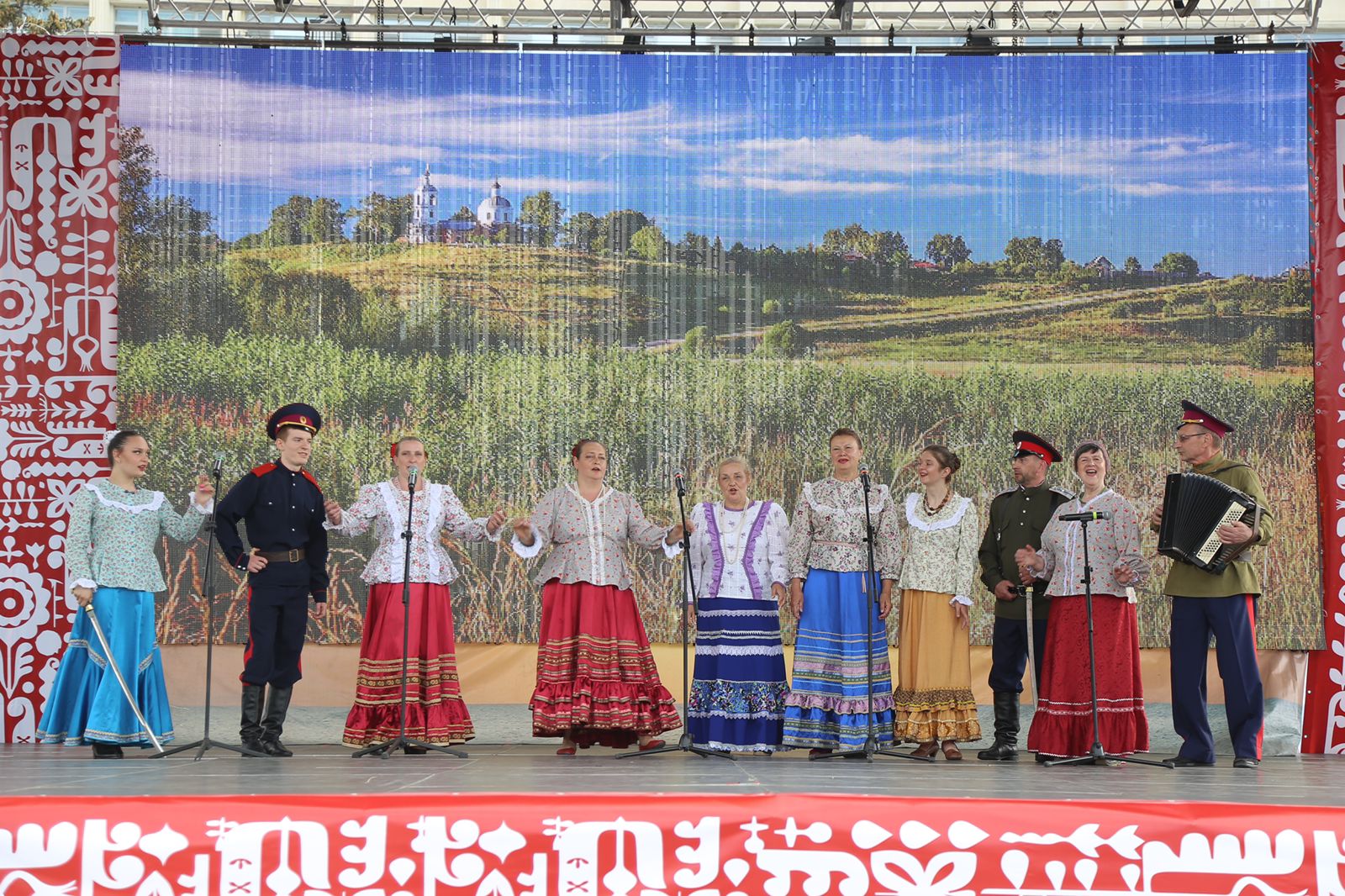 В Махачкале состоялся концерт русской и казачьей культуры