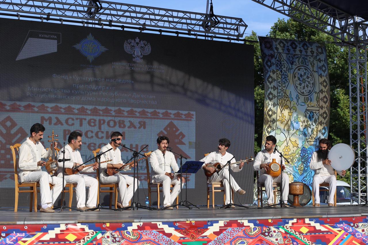2 июля Межрегиональный фестиваль-выставка ремесел «Мастеровая России в Дагестане»